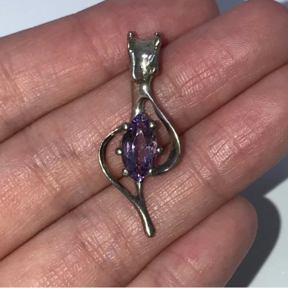 Sterling Silver And Amethyst Pendant - Picture 1 of 14